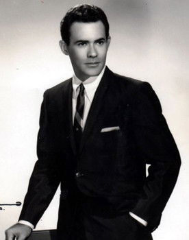 Braulio Castillo as Alejandro Infante