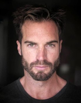 Marc Buckner as Daniel Weber