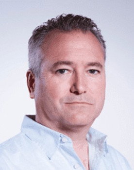 Peer Schneider as Self