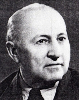 Dmytro Holubynskyi as Pan Khlopitski