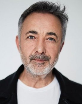 Mehmet Aslantuğ as Gerilla Mehmet