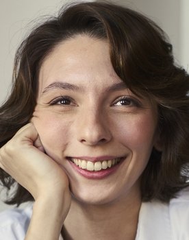 Ernestina Gatti as Julia