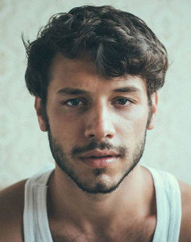 Avi Mazliah as Uriel / "Mastuli"