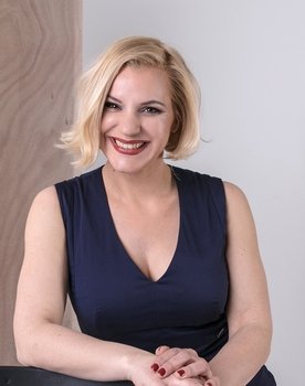 Karin Komljanec