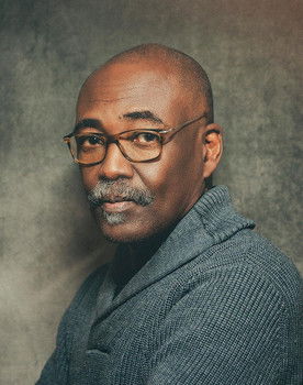 Mahamat-Saleh Haroun as Haroun