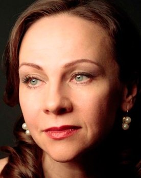 Olena Uzliuk