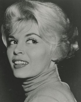 Sandra Giles