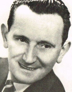 Charles Janssens as Siegfried