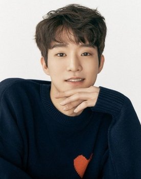 Shin Yoon-seop