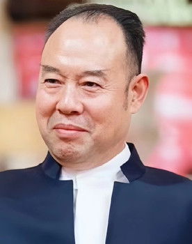Cui Gen Shuan as Mao Zemin