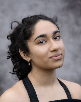 Zara Redford as Kate