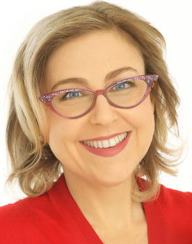 Jen Rudin as Jennifer