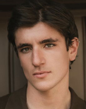 Amin Baahmed as Dante Annunziata