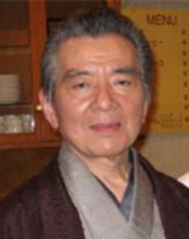 Jōtarō Senba as 