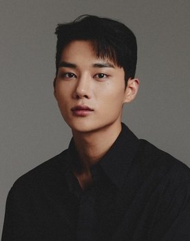 Ki Hyun-woo as Jae-young's Junior 2