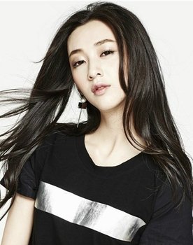 Zoe Zhou