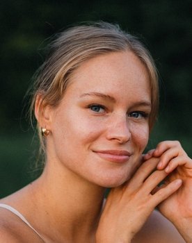 Monika Chasi as Agne