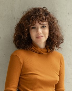 Menina de barro