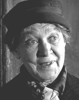 Hélène Dieudonné as Antonia