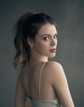 Kate Lindsey as Helena