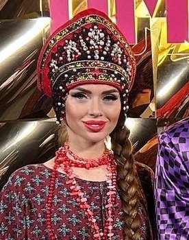 Aleksandra Seleznyova as Self/Expert