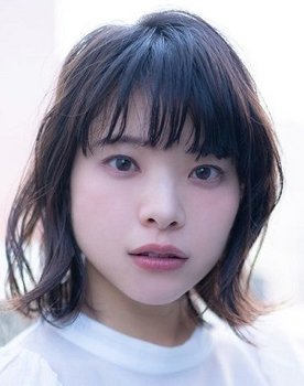 Yukino Kishii as Mayumi Kobayashi