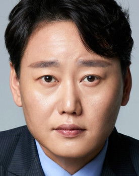 Kim Seo-ha as Father