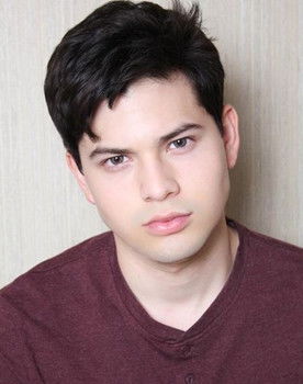 Norio Chalico as Riley