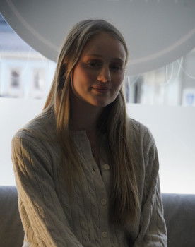 Erica Rodal Nordholmen as Emma