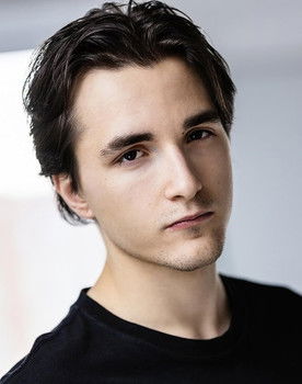 Ryan David Younes as Ricky