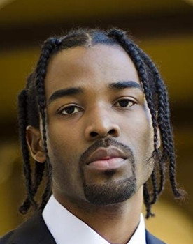 Lamar Usher as Server