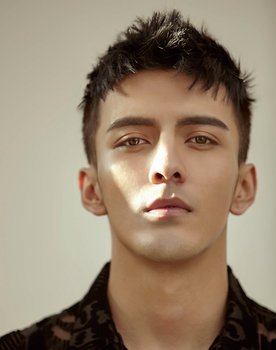Jasper as Xiao Yi