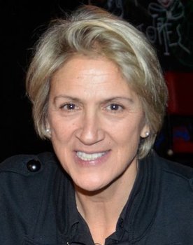 Ketty Konstadinou as Liza