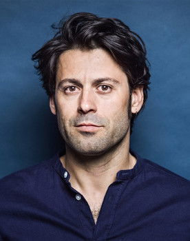 Arnaud Charrin as Christian