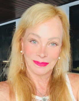 Michele Nailli as Georgette