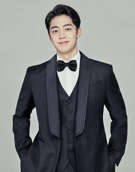 Gil Byeong-min as Franz Joseph