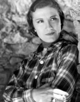 Ruth Mix as Ruth Farell