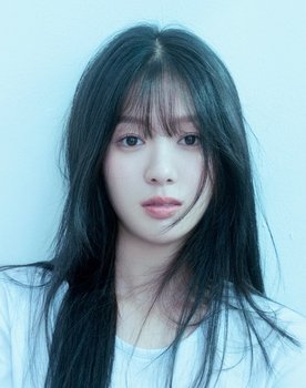 Song Su-i as Yoo Se-hee