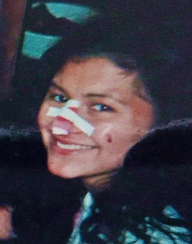 Andreia Rodriguez as Cássia