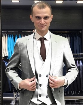 Денис Гущин as Denchik