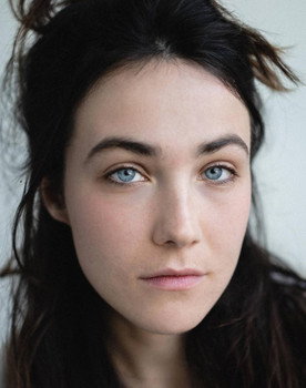 Sarah Short as Melissa