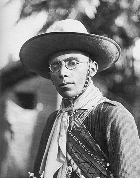 Lampião as Self (Archive Footage)