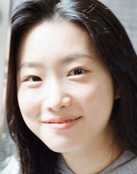 Airi Aoki as Miki Sasaki