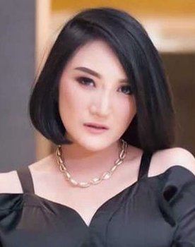 Kiki Amalia