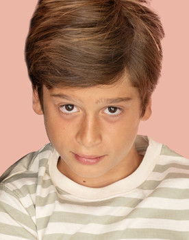 Konstantinos Kourogenis-Koltsis as Tasos Politis