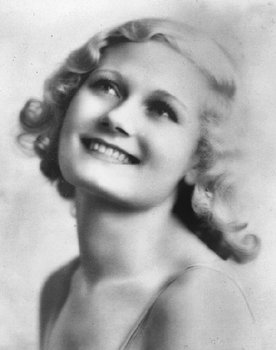 Dodo Watts as Toots