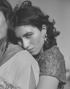 Cori Alba as Loretta Heckerling