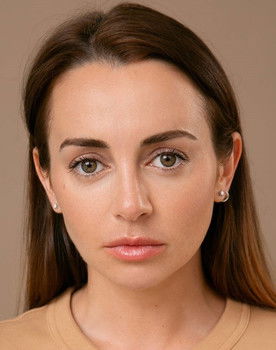 Anzhelika Kashirina as Cristina