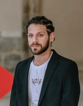 Karim Daoud Anaya as Yusuf