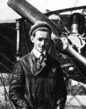 Konstantin Artseulov as Himself (archive footage)